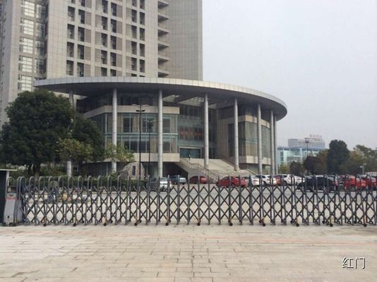 Security Retractable Automatic Gate One Piece Bended Tubular Profile With Photocell