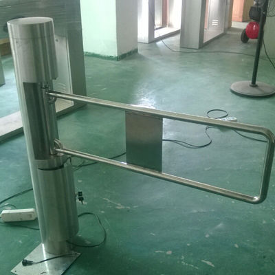 Verticaux entièrement atuomatic choisissent la porte de barrière d'oscillation avec la largeur de canal de 600mm - de 900mm