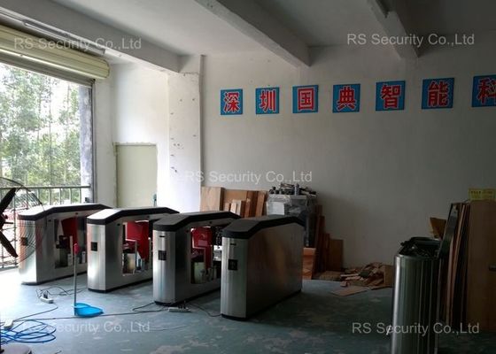 Tourniquets rouges intelligents du trafic de canaux de l'aile quatre de métro avec le contrôle de sonde d'IR