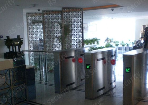 Système anti-collision de porte de degré de sécurité de tourniquet d'hôtel de club de porte de barrière d'aileron