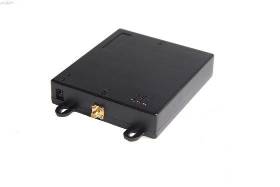 Intelligente het Signaalrepeater van de Celtelefoon, Hoge Aanwinsten Openluchtrepeater ≥ 65dB