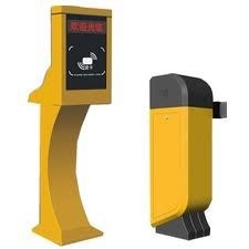 Sistema de estacionamiento de automóviles inteligentes de acero laminados en frío con tarjeta de ID de registro AC 20V IP65 de 1,8 mm