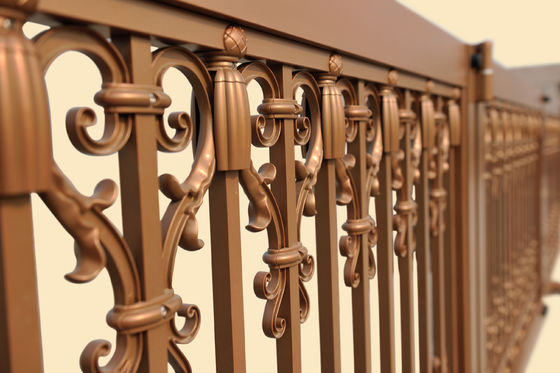 Trackless Aluminium Alloy Telescopic Sliding Gate With EMO Button